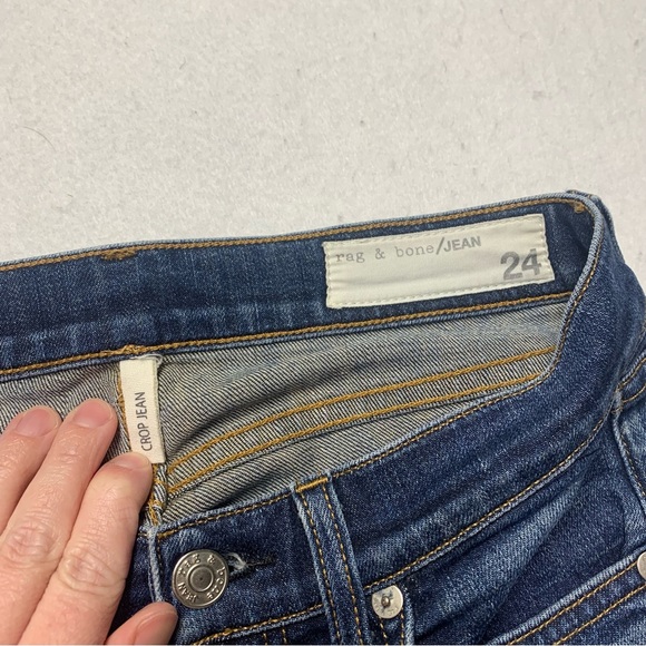 Rag & Bone Crop Jean in Santiago Distressed Raw Hem Ankle Dark Wash - Picture 10 of 10